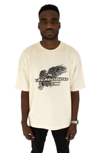Lade das Bild in den Galerie-Viewer, 'CATCHING DREAMS' EAGLE T-SHIRT