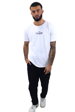 Lade das Bild in den Galerie-Viewer, &#39;ESSENTIAL&#39; T-SHIRT WHITE

